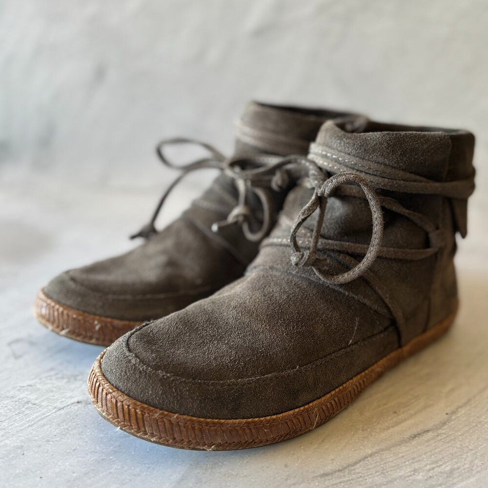FRYE Suede Moccasins